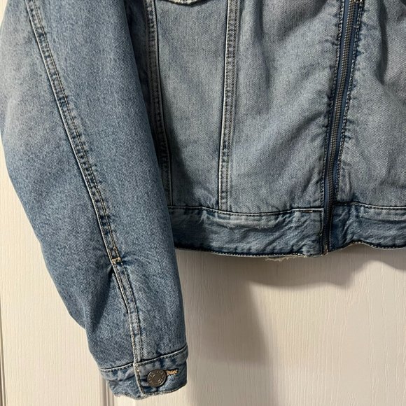 Garage Sherpa Fur Denim Aviator Crop Jacket - Picture 4 of 7